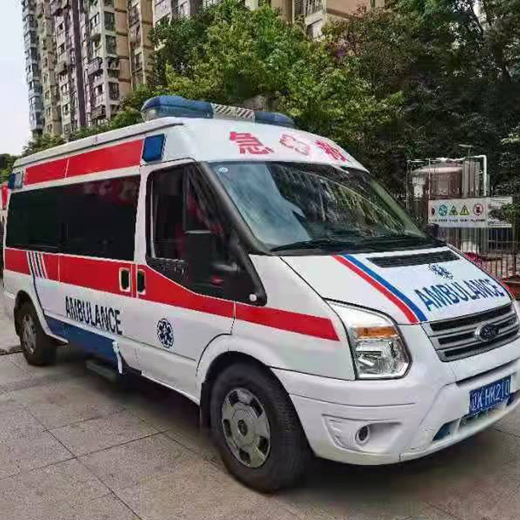 南朗镇长途救护车护送病人返乡
